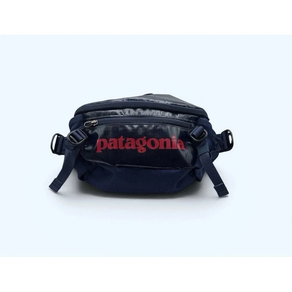 Patagonia Black Hole Waist Pack 5L Fanny Pack bag BLUE Company Logo